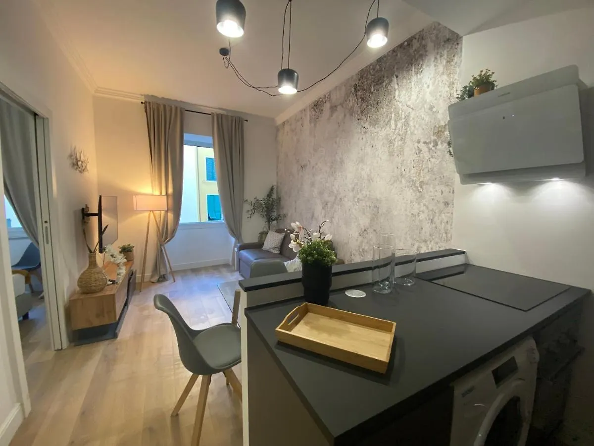 ג'נובה Happy Family Apartments Lavagna